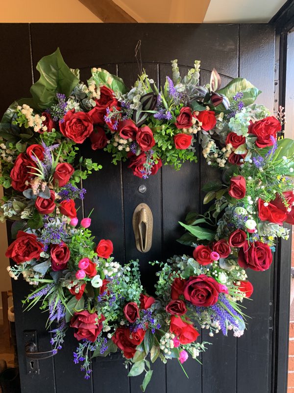 Grand Christmas Heart Wreath